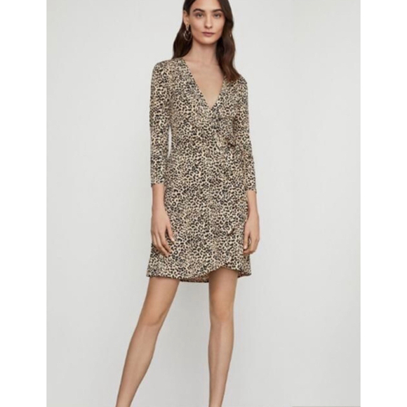 BCBGMAXAZRIA Dresses & Skirts - BCBG Max Azria Leopard 3/4 Sleeve Wrap Dress Size Large NWT